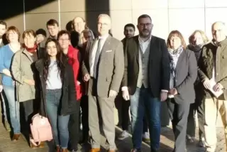 Der erste Beirat für Migration und Integration des Donnersbergkreises nach der Konstituierung. Vierter von rechts: der Vorsitzen