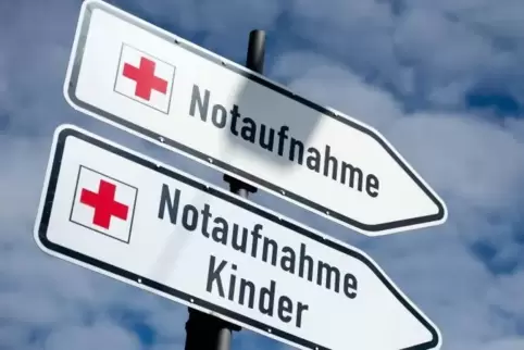 In den Notaufnahmen hat es das Klinikpersonal mitunter auch mit aggressiven Patienten zu tun.