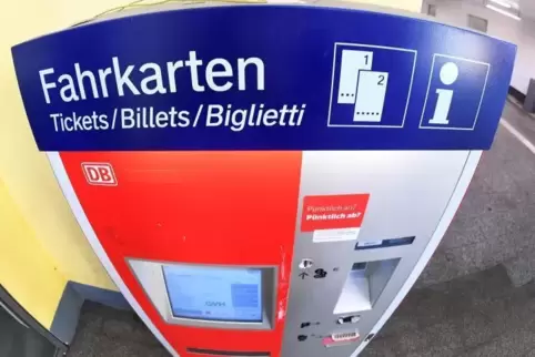 Ein Fahrkartenautomat.